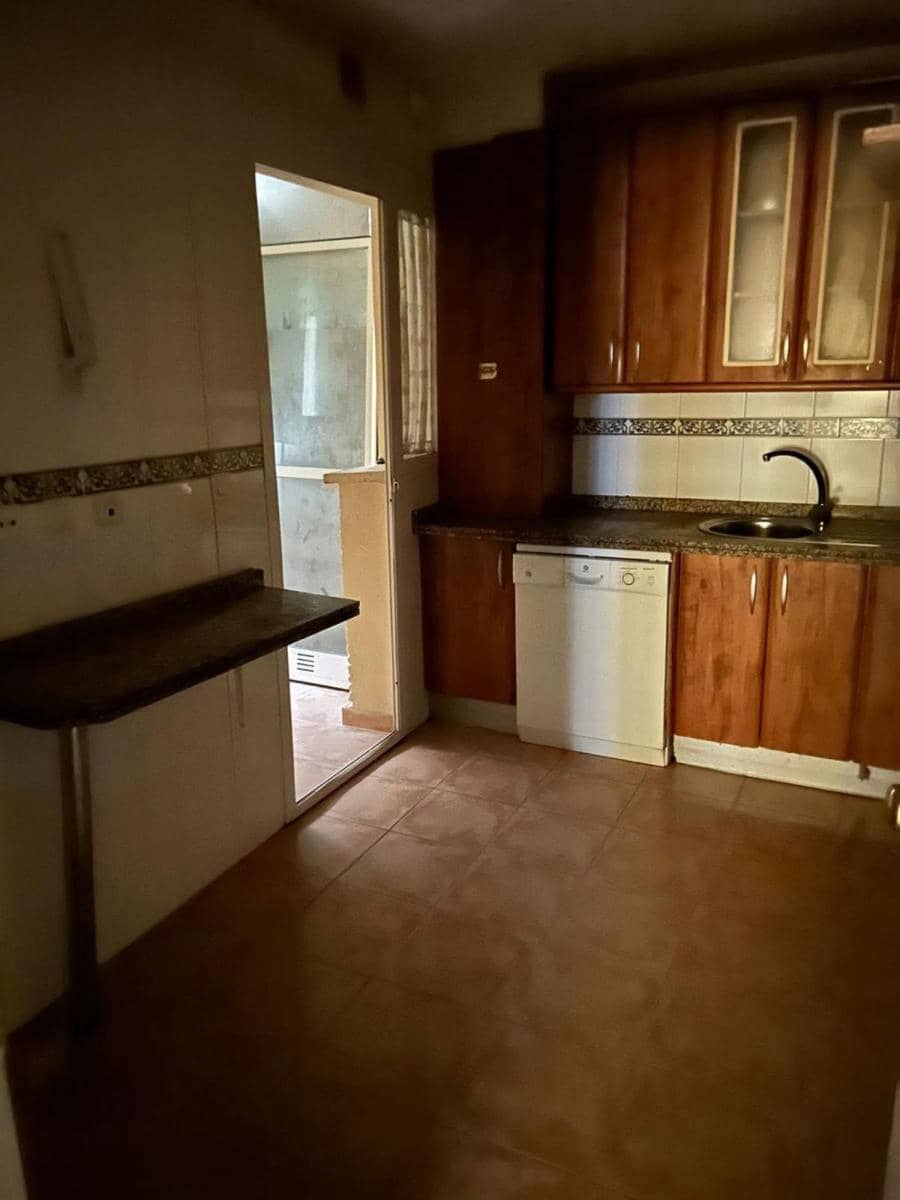 3 bedroom Flat for sale in Rincón de la Victoria with pool € 279,000