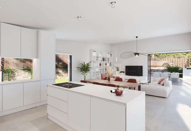 4 bedroom Villa for sale in Dehesa de Campoamor, Orihuela with pool garage - € 1,750,000 (Ref: 8337519)