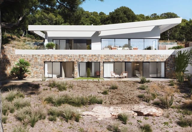 4 bedroom Villa for sale in Dehesa de Campoamor, Orihuela with pool garage - € 1,750,000 (Ref: 8337519)