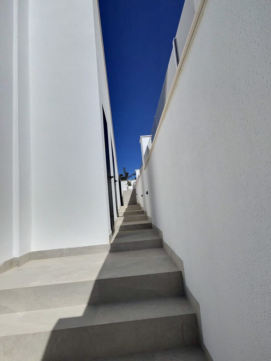 3 soveværelse Villa til salg i Sucina - € 359.900 (Ref: 8511425)