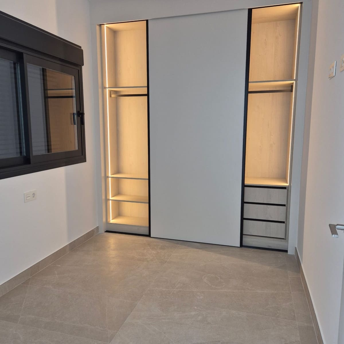 2 sovrum Lägenhet till salu i Benijofar med pool - 294 000 € (Ref: 8559374)