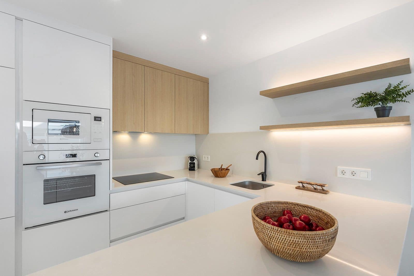 3 chambre Appartement à vendre à Dolores avec piscine garage - 259 900 € (Ref: 8624769)