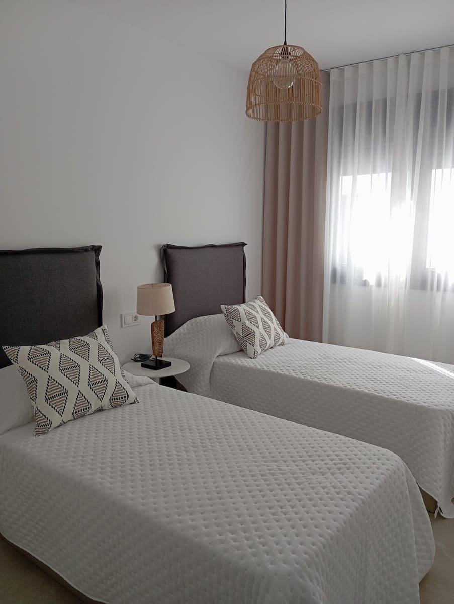 3 bedroom Villa for sale in Los Alcazares with pool garage - € 349,900 (Ref: 8638372)