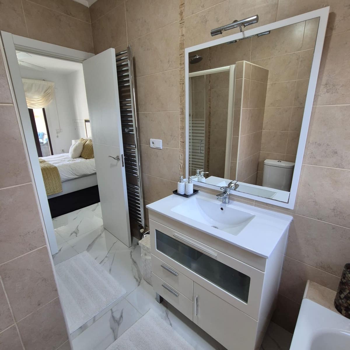 5 chambre Villa/Maison à vendre à Almoradi avec garage - 685 000 € (Ref: 8777857)