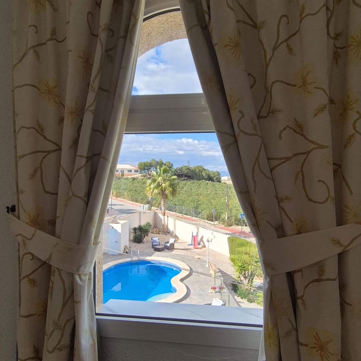 5 chambre Villa/Maison à vendre à Almoradi avec garage - 685 000 € (Ref: 8777857)