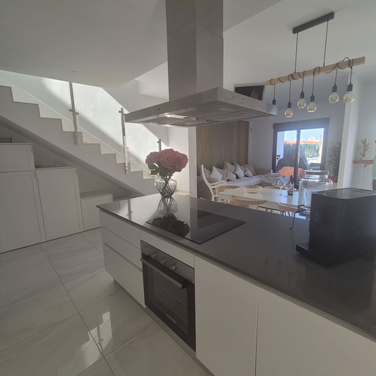 3 soveværelse Villa til salg i Bigastro med swimmingpool garage - € 339.000 (Ref: 9006760)