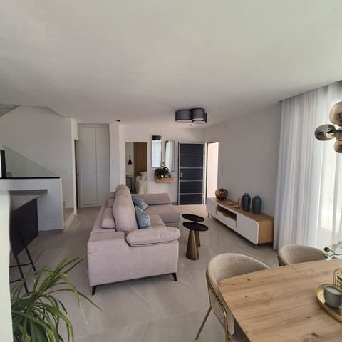 3 camera da letto Villa in vendita in Los Montesinos con piscina garage - 409.900 € (Rif: 9024050)