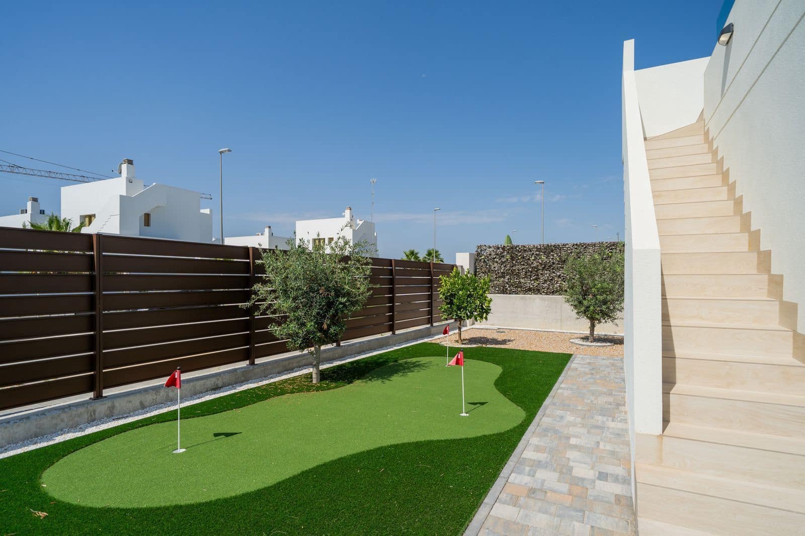 3 bedroom Villa for sale in Entre Naranjos with pool garage - € 469,900 (Ref: 9193534)