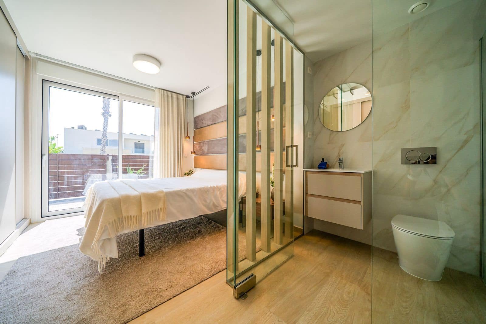 3 bedroom Villa for sale in Entre Naranjos with pool garage - € 469,900 (Ref: 9193534)