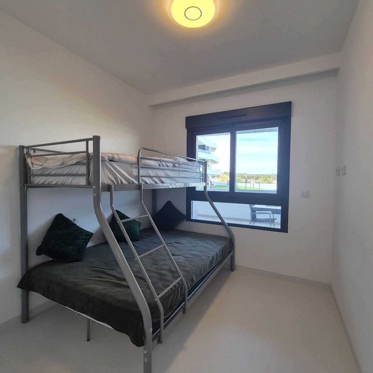 3 slaapkamer Appartement te koop in San Miguel de Salinas met zwembad garage - € 284.900 (Ref: 9202192)