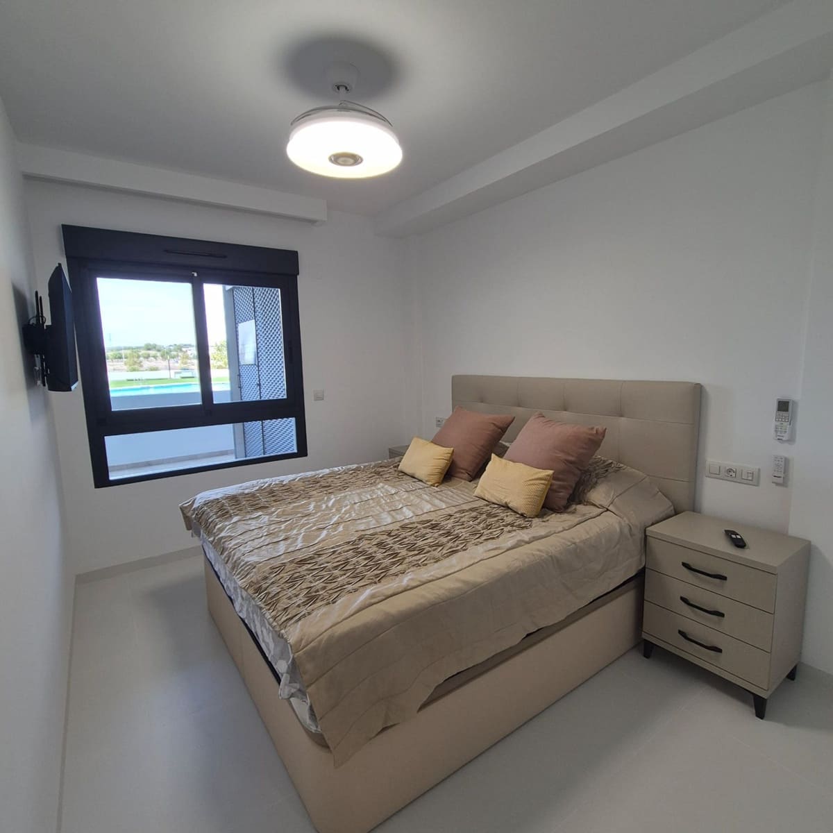 3 slaapkamer Appartement te koop in San Miguel de Salinas met zwembad garage - € 284.900 (Ref: 9202192)