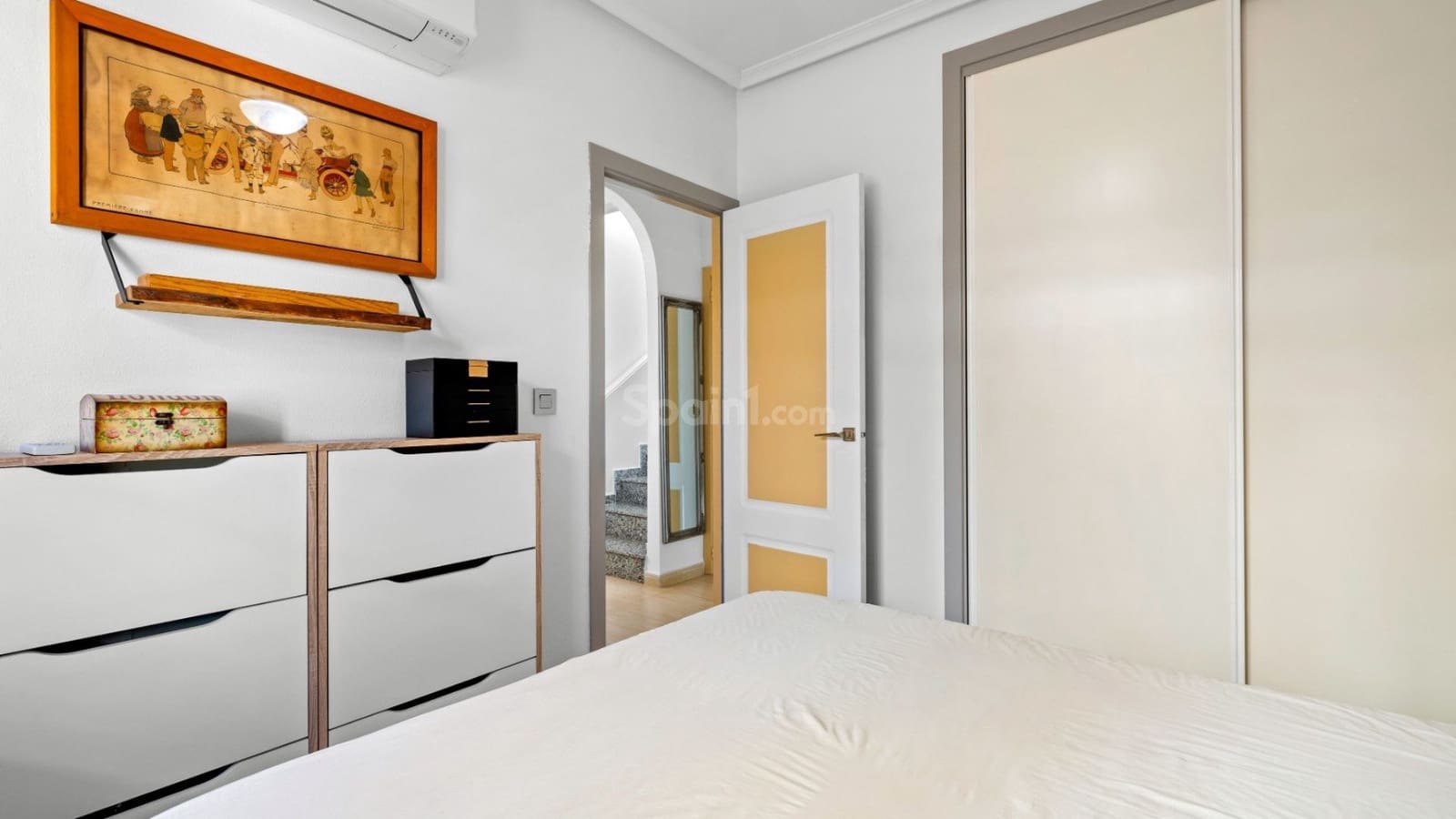 3 makuuhuone Huvila myytävänä paikassa Guardamar del Segura mukana uima-altaan 
autotalli - 350 000 € (Ref: 9430814)