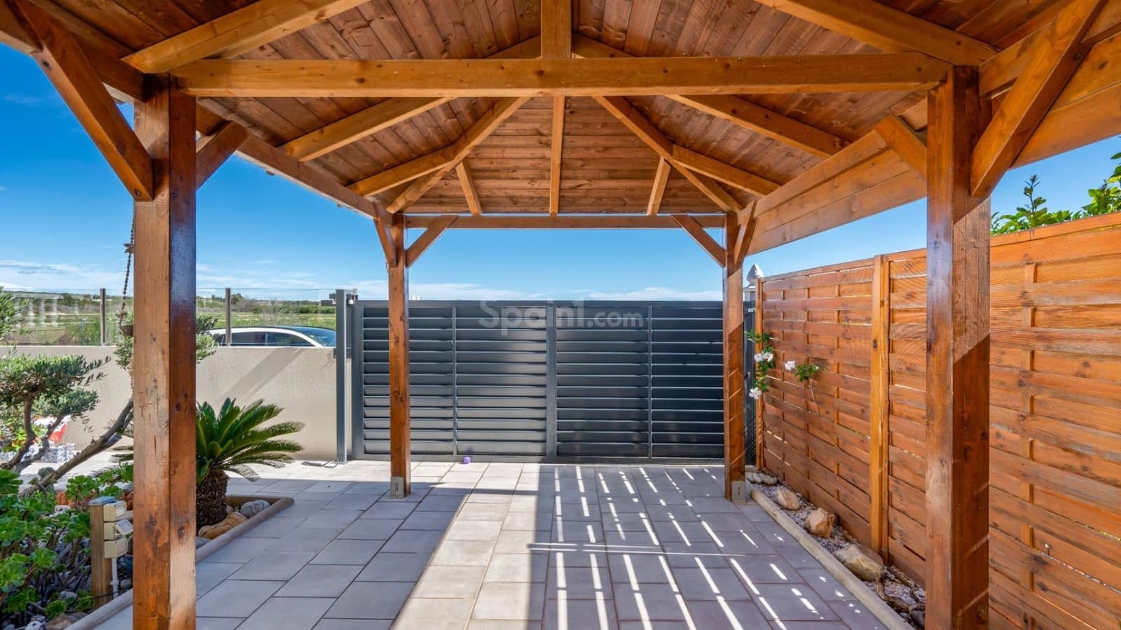 3 makuuhuone Huvila myytävänä paikassa Guardamar del Segura mukana uima-altaan 
autotalli - 350 000 € (Ref: 9430814)