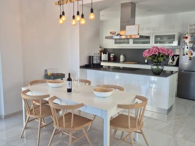 3 sovrum Villa till salu i Bigastro med pool - 339 000 € (Ref: 9572028)