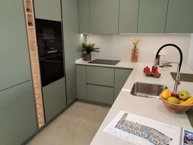 2 soveværelse Lejlighed til salg i Los Alcazares med swimmingpool - € 314.900 (Ref: 9572030)