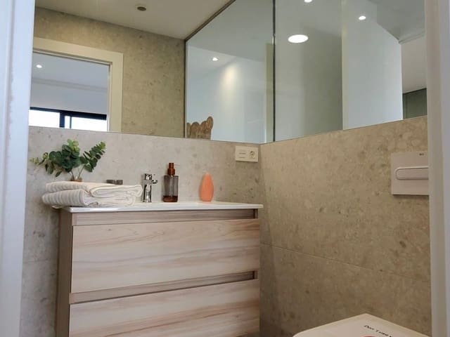 2 soveværelse Lejlighed til salg i Los Alcazares med swimmingpool - € 314.900 (Ref: 9572030)