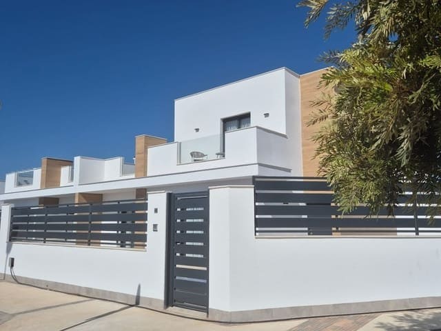 3 sovrum Villa till salu i Roldan med pool - 299 900 € (Ref: 9572035)