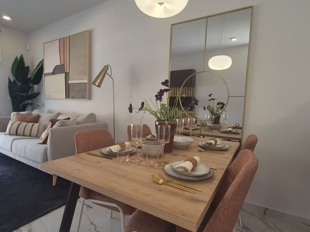 2 Zimmer Apartment zu verkaufen in San Miguel de Salinas mit Pool - 224.000 € (Ref: 9572056)