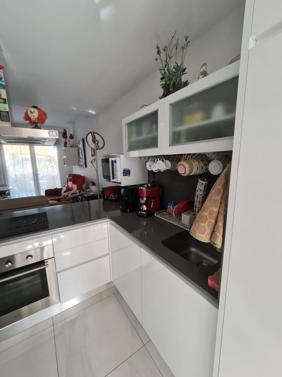 3 makuuhuone Omakotitalo myytävänä paikassa Bigastro mukana uima-altaan - 238 000 € (Ref: 9764898)