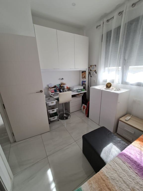 3 makuuhuone Omakotitalo myytävänä paikassa Bigastro mukana uima-altaan - 238 000 € (Ref: 9764898)