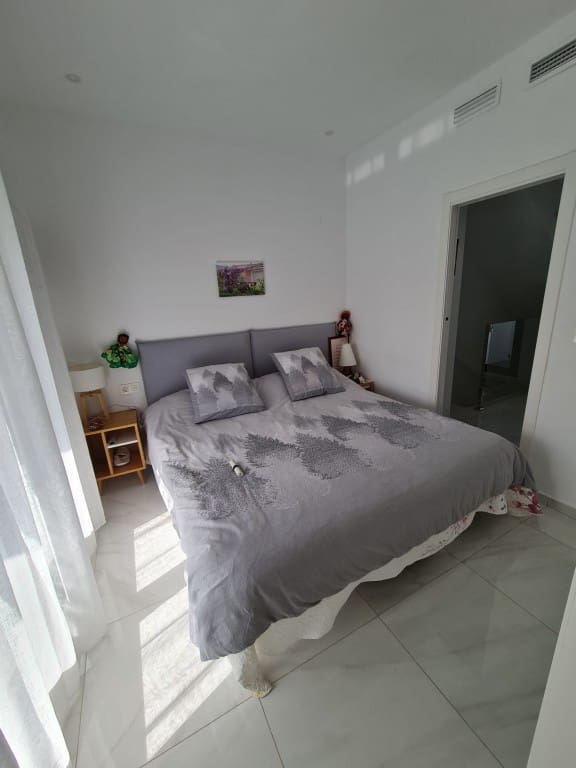 3 makuuhuone Omakotitalo myytävänä paikassa Bigastro mukana uima-altaan - 238 000 € (Ref: 9764898)