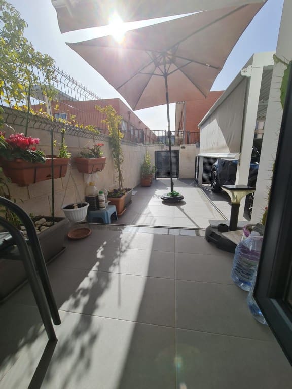 3 makuuhuone Omakotitalo myytävänä paikassa Bigastro mukana uima-altaan - 238 000 € (Ref: 9764898)