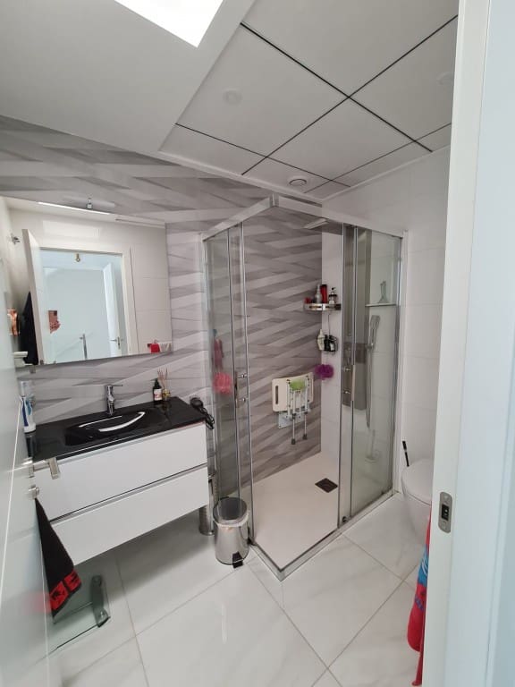 3 makuuhuone Omakotitalo myytävänä paikassa Bigastro mukana uima-altaan - 238 000 € (Ref: 9764898)