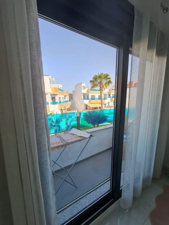 3 makuuhuone Omakotitalo myytävänä paikassa Bigastro mukana uima-altaan - 238 000 € (Ref: 9764898)