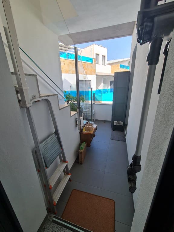 3 makuuhuone Omakotitalo myytävänä paikassa Bigastro mukana uima-altaan - 238 000 € (Ref: 9764898)