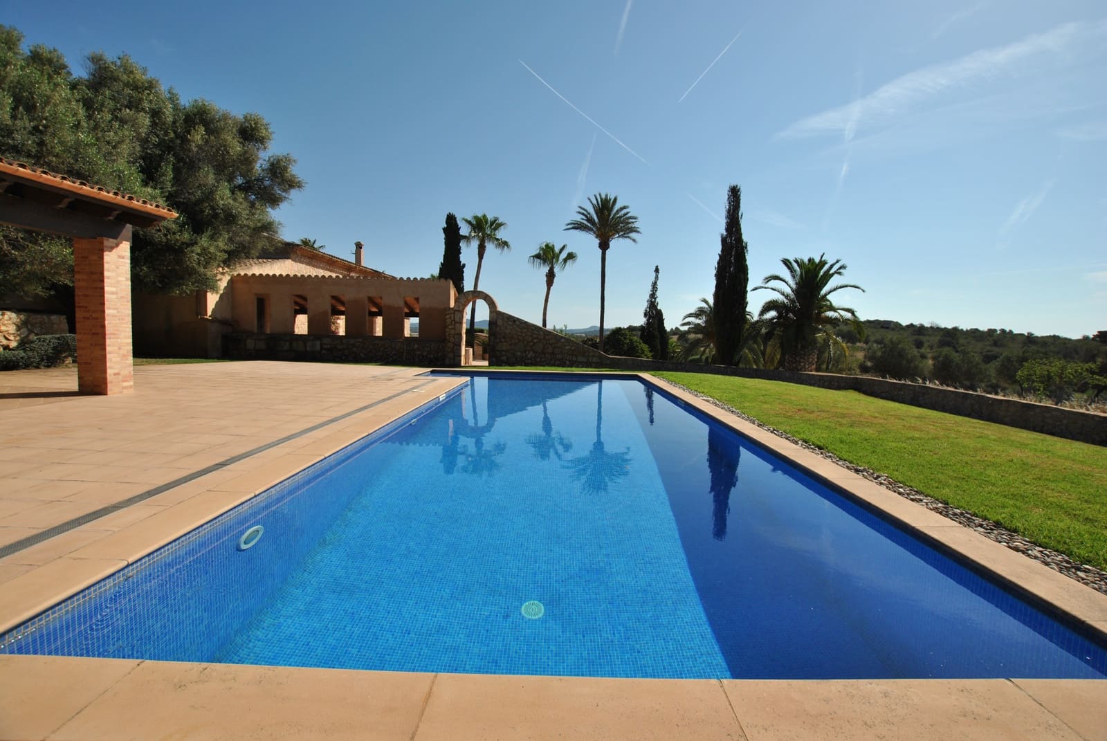 4 slaapkamer Finca/Landhuis te koop in Manacor met zwembad garage - € 4.900.000 (Ref: 8372267)