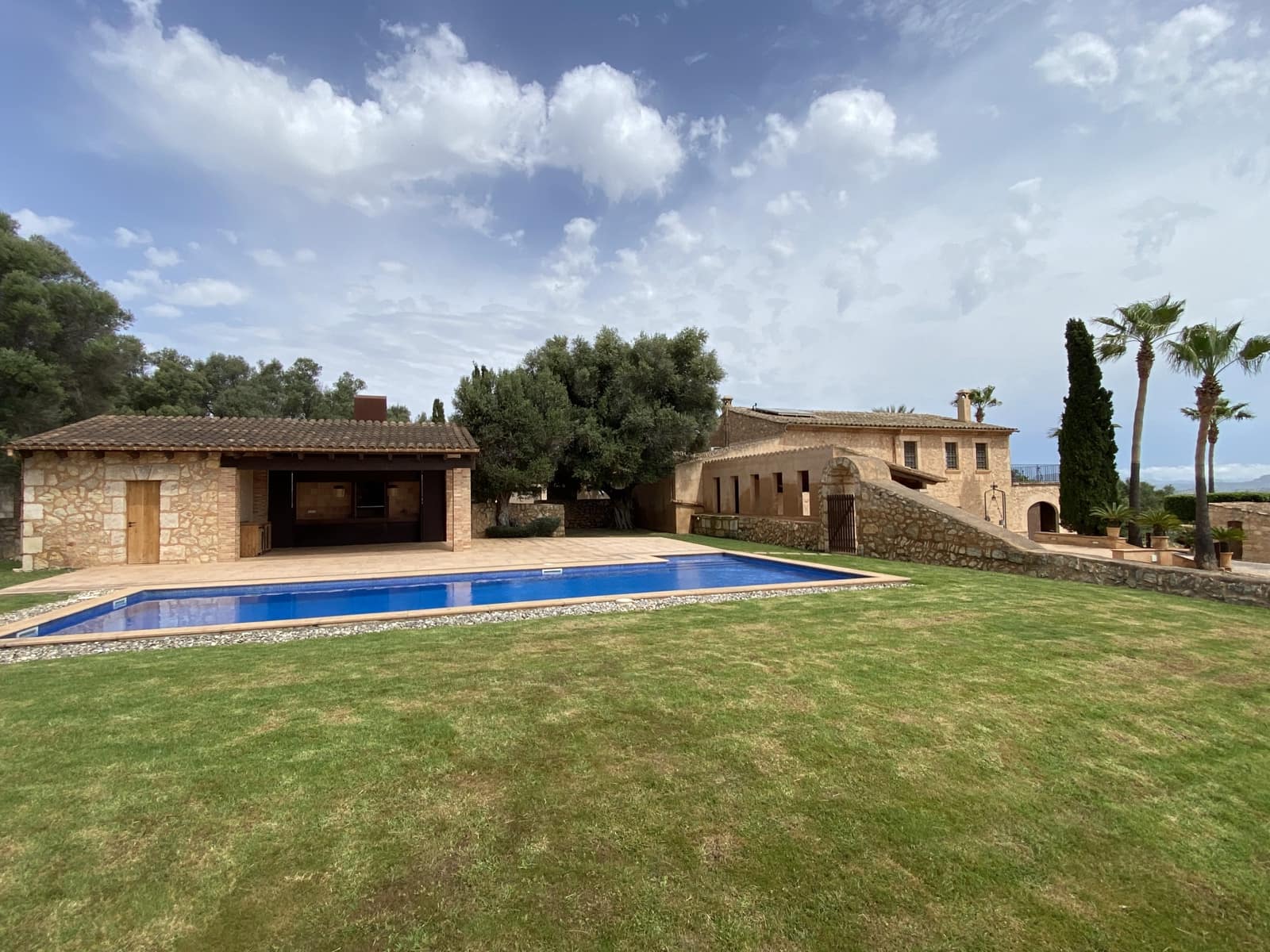 4 slaapkamer Finca/Landhuis te koop in Manacor met zwembad garage - € 4.900.000 (Ref: 8372267)