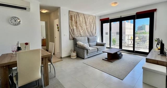 Bungalow de 2 habitaciones en Pueblo Latino, Pilar de la Horadada en venta con piscina - 249.000 € (Ref: 9367526)