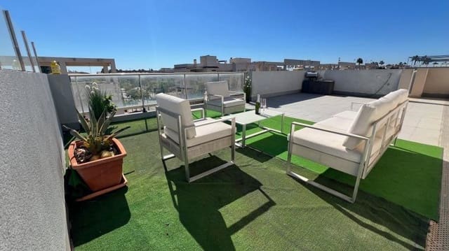 Bungalow de 2 habitaciones en Pueblo Latino, Pilar de la Horadada en venta con piscina - 249.000 € (Ref: 9367526)