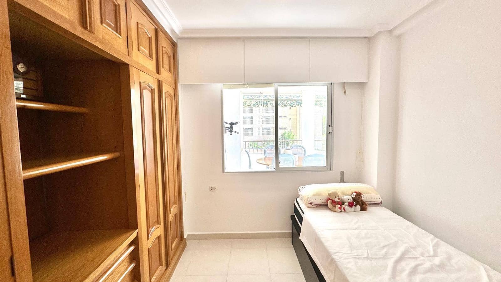 3 bedroom Apartment for sale in Campoamor with pool - € 269,900 (Ref: 9374079)