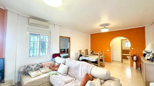 3 bedroom Villa for sale in Bigastro with pool - € 280,000 (Ref: 9385631)