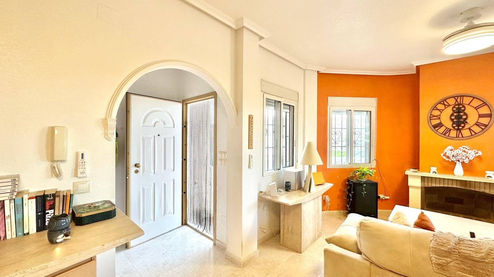 3 bedroom Villa for sale in Bigastro with pool - € 280,000 (Ref: 9385631)