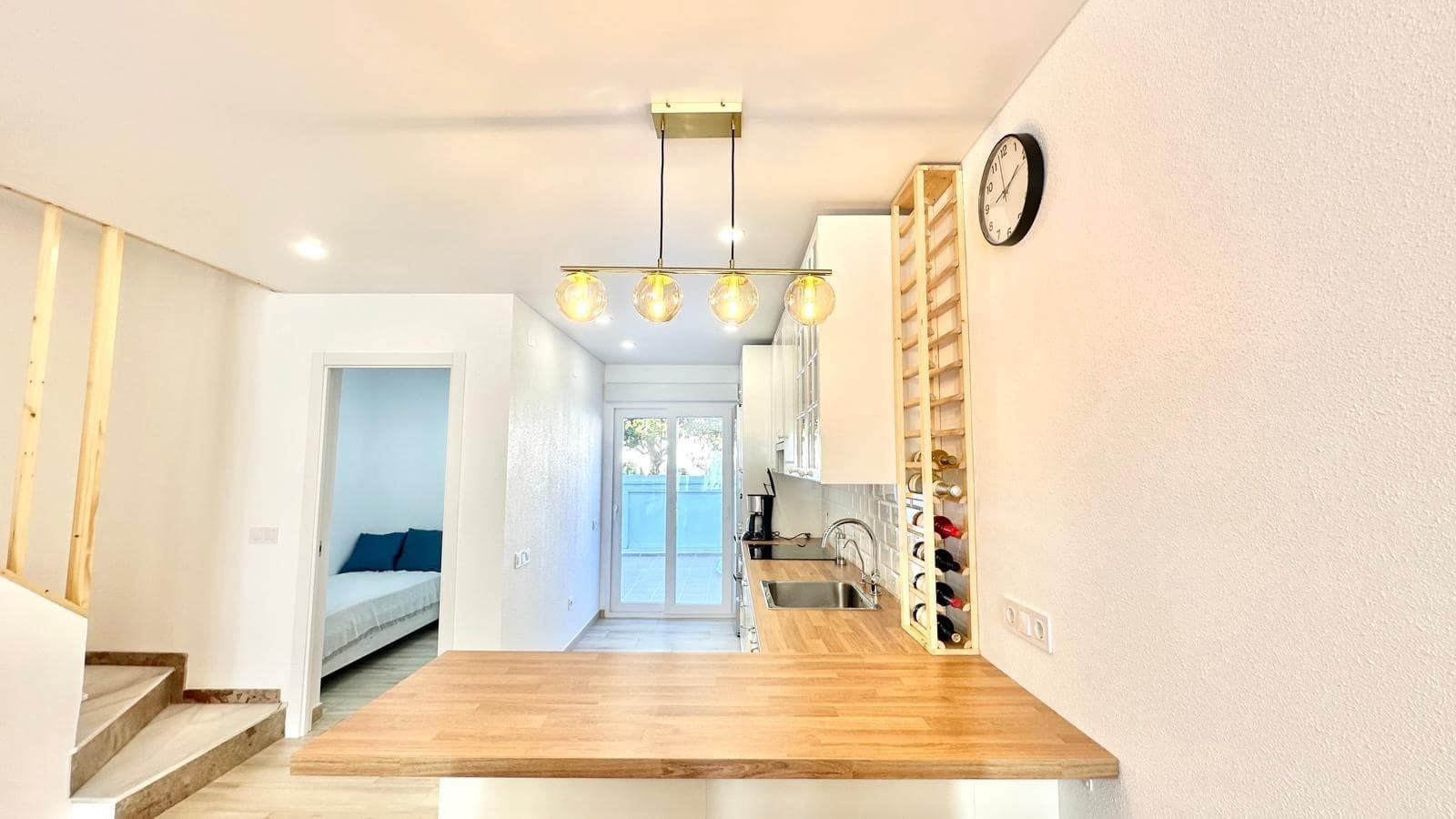 3 chambre Villa/Maison Mitoyenne à vendre à Torrevieja avec piscine - 249 900 € (Ref: 9427228)