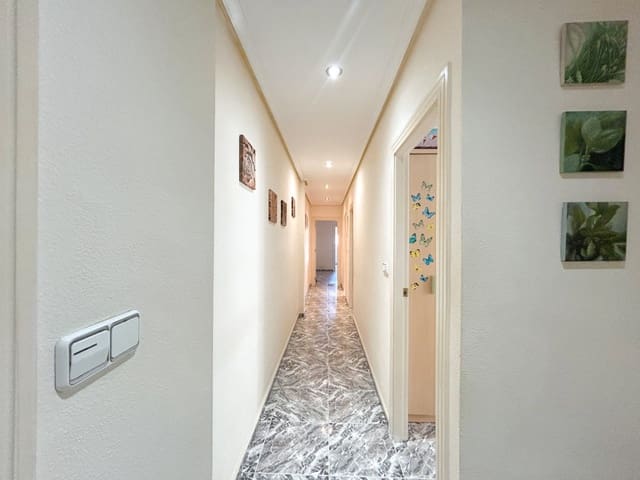 3 bedroom Penthouse for sale in El Acequión - Los Náufragos, Torrevieja - € 186,000 (Ref: 10004324)