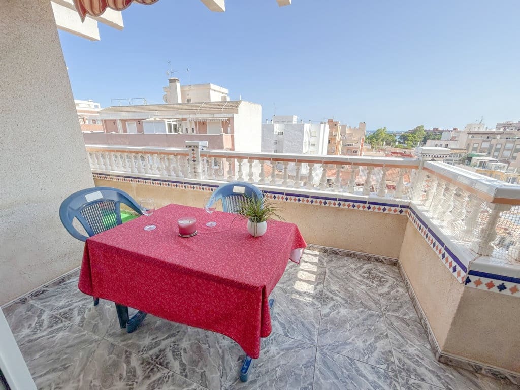 3 bedroom Penthouse for sale in Torrevieja - € 186,000 (Ref: 10004324)