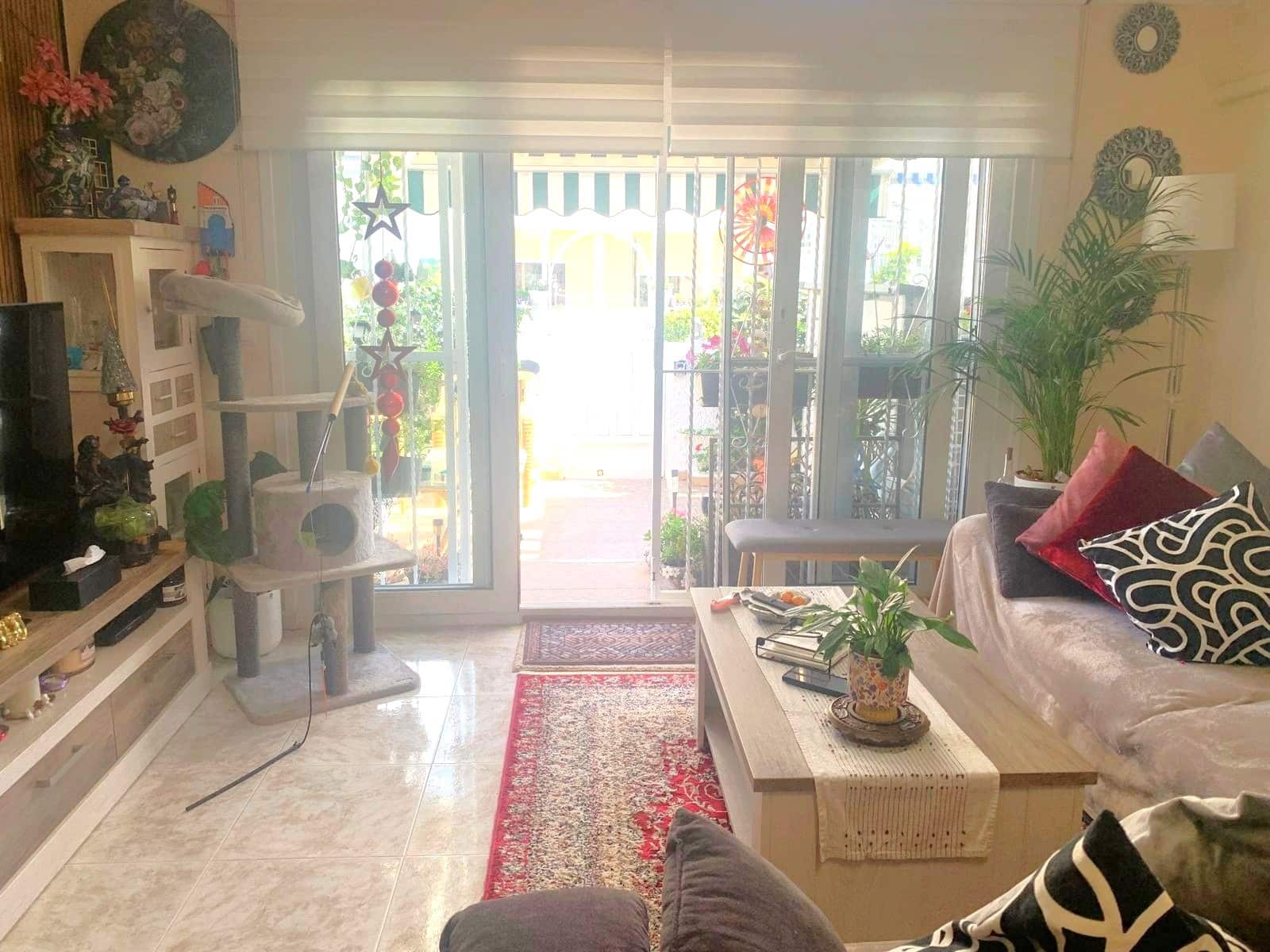 1 quarto Bungalow para venda em Torrevieja - 134 000 € (Ref: 10136295)