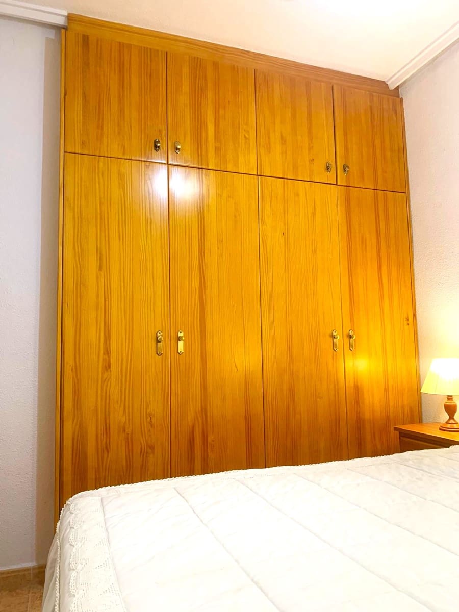 2 soverom Leilighet til salgs i Torrevieja - € 175 000 (Ref: 10150433)
