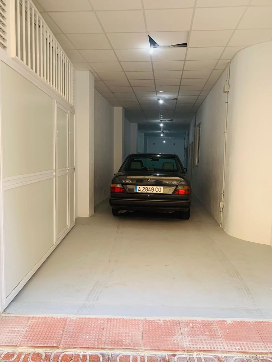 2 soveværelse Byhus til salg i Torrevieja med garage - € 325.000 (Ref: 8548662)