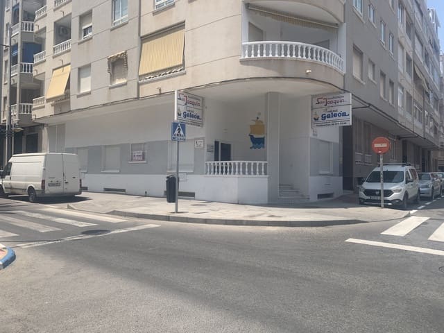 3 bedroom Business for sale in Playa del Cura, Torrevieja - € 180,000 (Ref: 8776624)