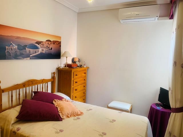 2 quarto Apartamento para venda em Avenida Habaneras - Curva de Palangre, Torrevieja - 145 000 € (Ref: 8895897)