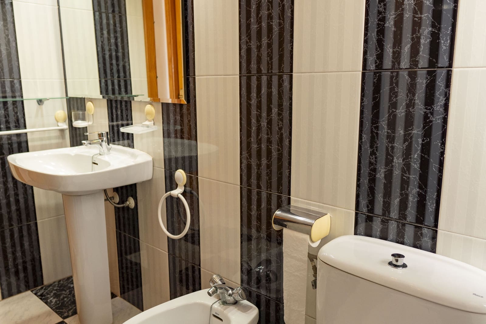 7 soveværelse Penthouse til salg i Torrevieja med swimmingpool garage - € 445.000 (Ref: 9123870)