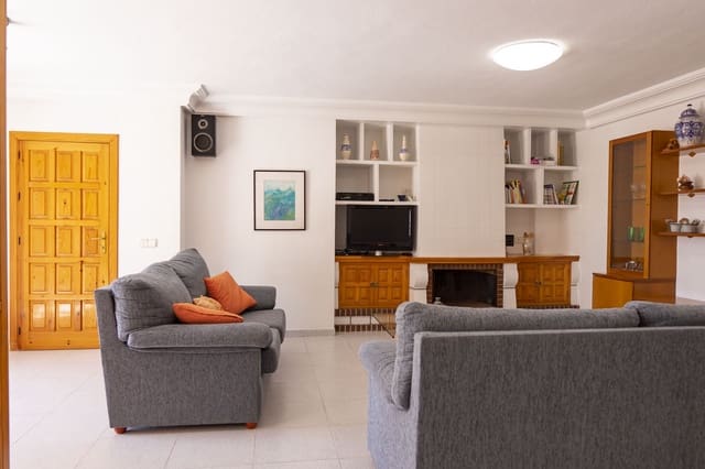 7 sypialnia Penthouse na sprzedaż w Avenida Habaneras - Curva de Palangre, Torrevieja z basenem garażem - 445 000 € (Ref: 9123870)