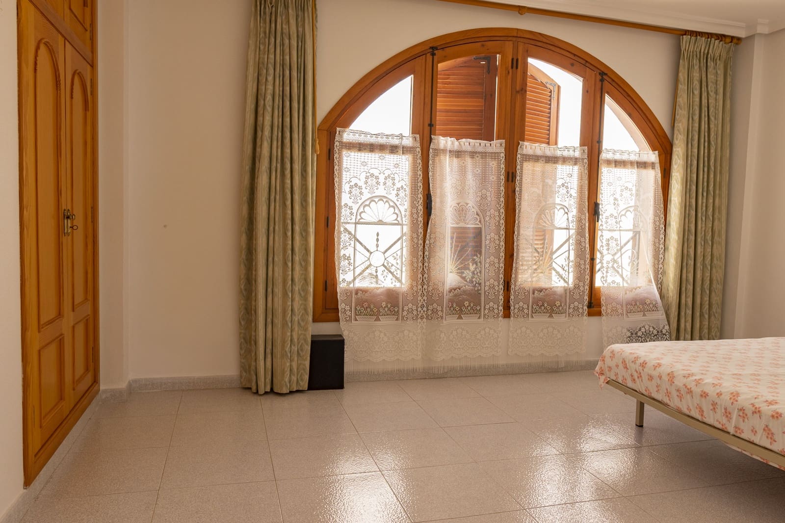 7 soveværelse Penthouse til salg i Torrevieja med swimmingpool garage - € 445.000 (Ref: 9123870)