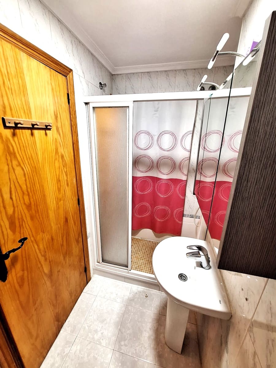 Studio zu vermieten in Torrevieja mit Pool - 580 € (Ref: 9352944)