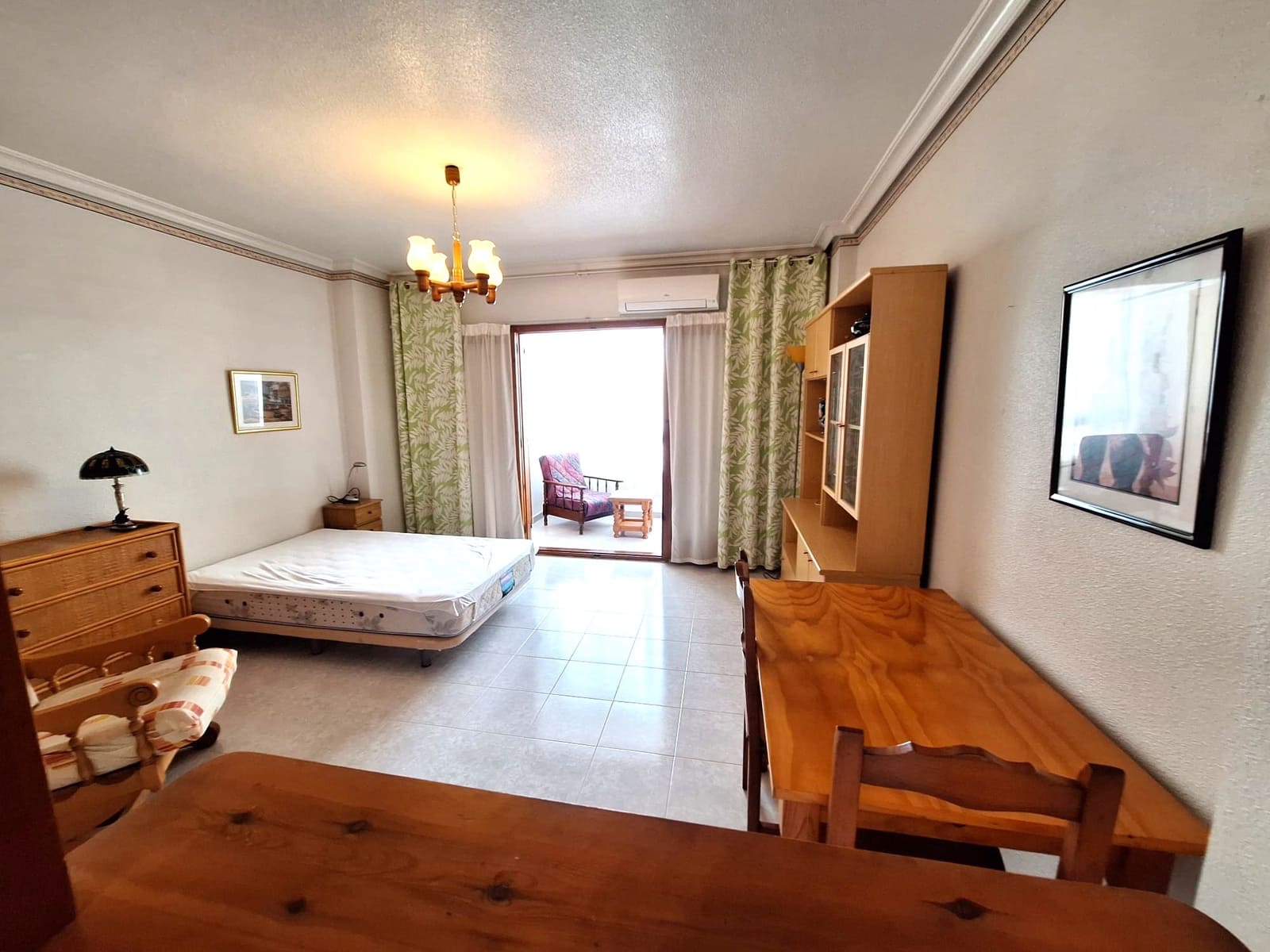 Studio zu vermieten in Torrevieja mit Pool - 580 € (Ref: 9352944)