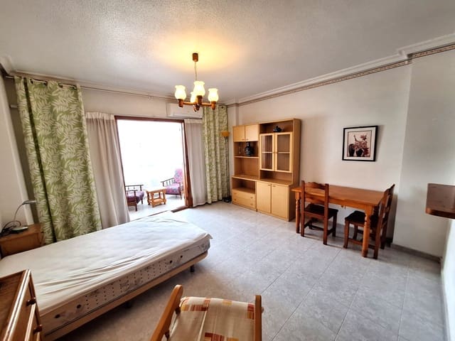 Studio til leie i Avenida Habaneras - Curva de Palangre, Torrevieja med svømmebasseng - € 580 (Ref: 9352944)